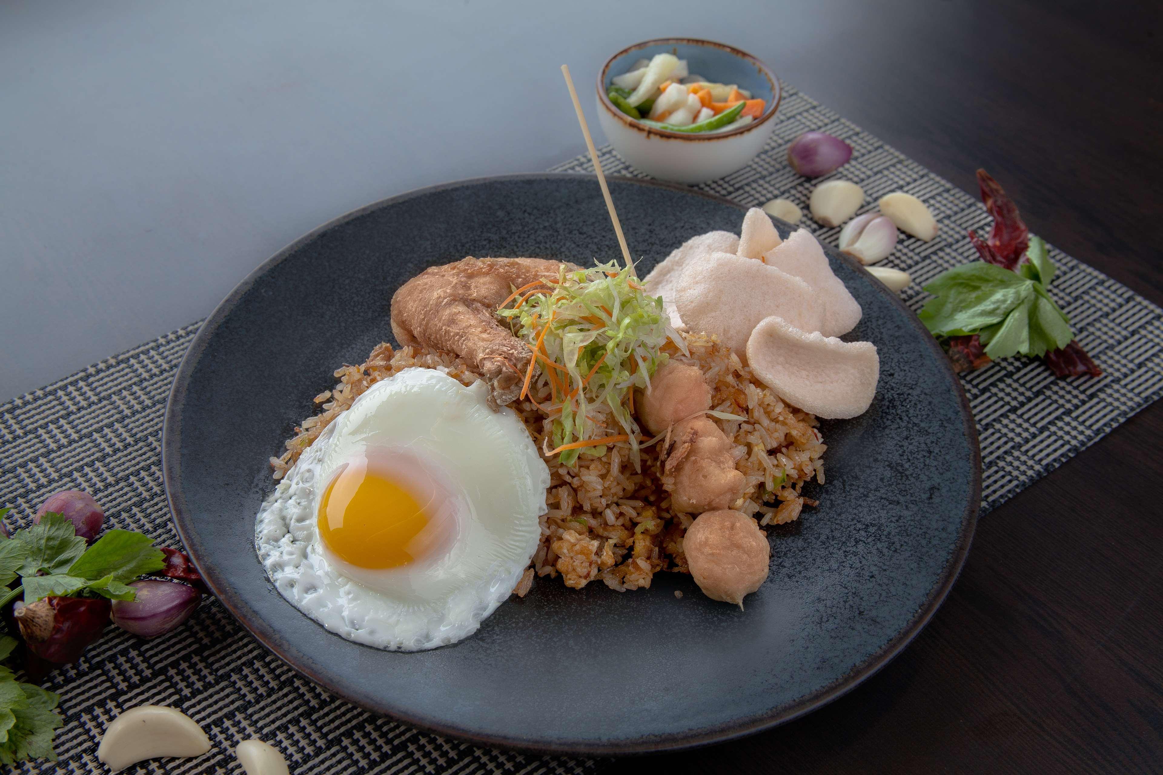 Aiho Hotel เมดาน ภายนอก รูปภาพ